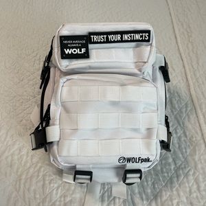 Wolfpak | Bags | Nwot 9l Wolfpack Mini 